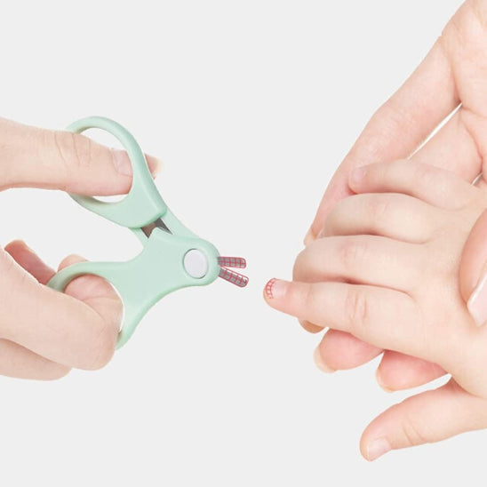 Coupe ongle pour bebe ciseaux